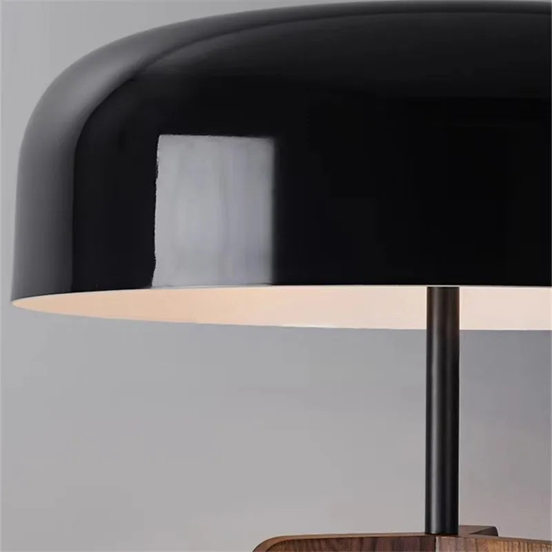 Pileo Porada Floor Lamp Modern Solid Wood Floor Lamp Nordic Living Room Tripod Floor Lamp Bedroom Home Classical LED Corner Lamp
