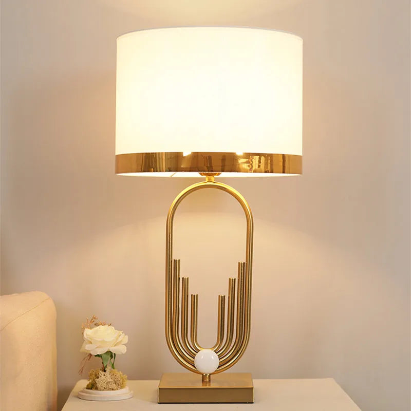 Nordic Design Table Lamp Art Decor Home Lighting Modern Fabric Lampshade Desk Lamp Living Room Bedside Bedroom Light Fixtures